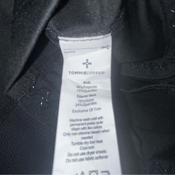 Tommie Copper Short Sleeve V Neck Compression Shirt women’s size M - Picture 8 of 9